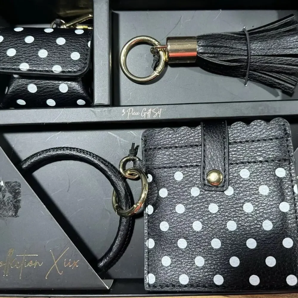 Collection XIIX polkadot black